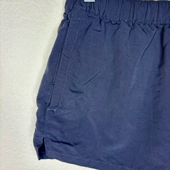 Patagonia Black Elastic Waist Shorts Size Medium - Picture 4 of 6